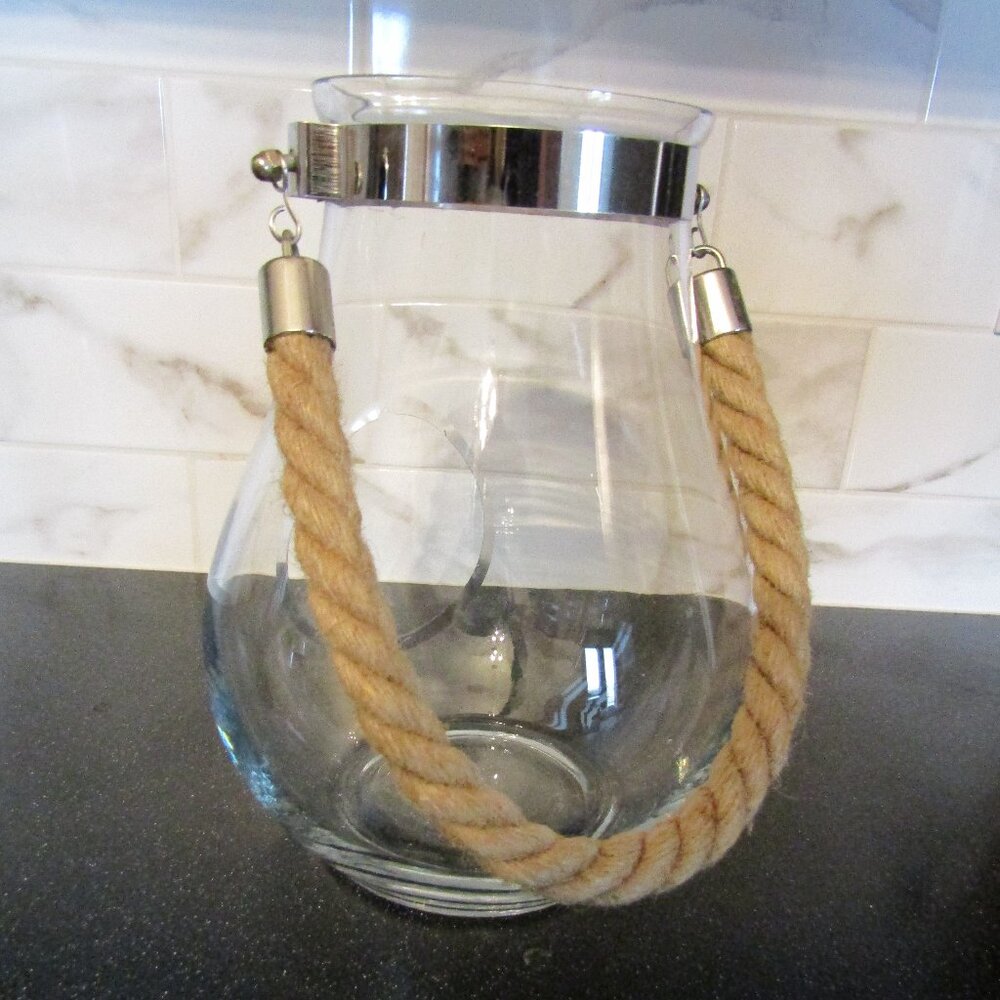 Glass tabletop candle lantern with rope handle